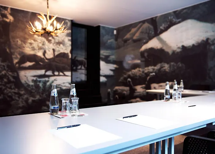 Jagdschloss Windenhuette 3*