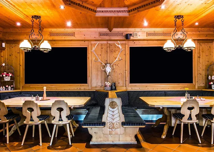 Jagdschloss Windenhuette Hotel 3*