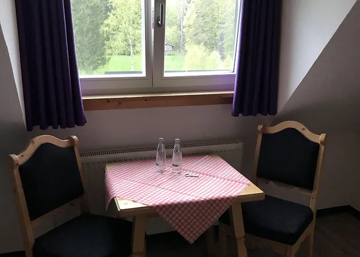 Jagdschloss Windenhuette 3* Thale